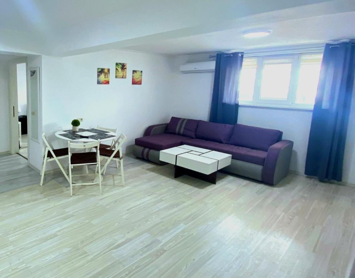 "Near Vega" Apartment 마마이아 외부 사진